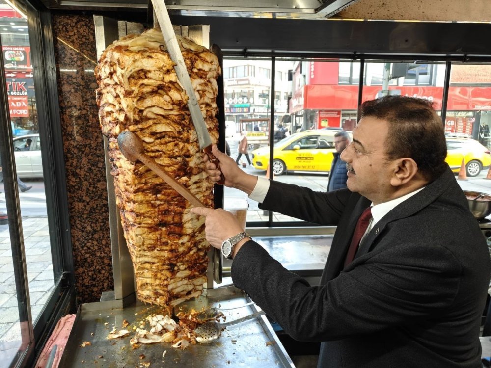 Gıda Zehirlenmesi Uyarısı: Ucuz Yemek Sağlığı Tehdit Ediyor!