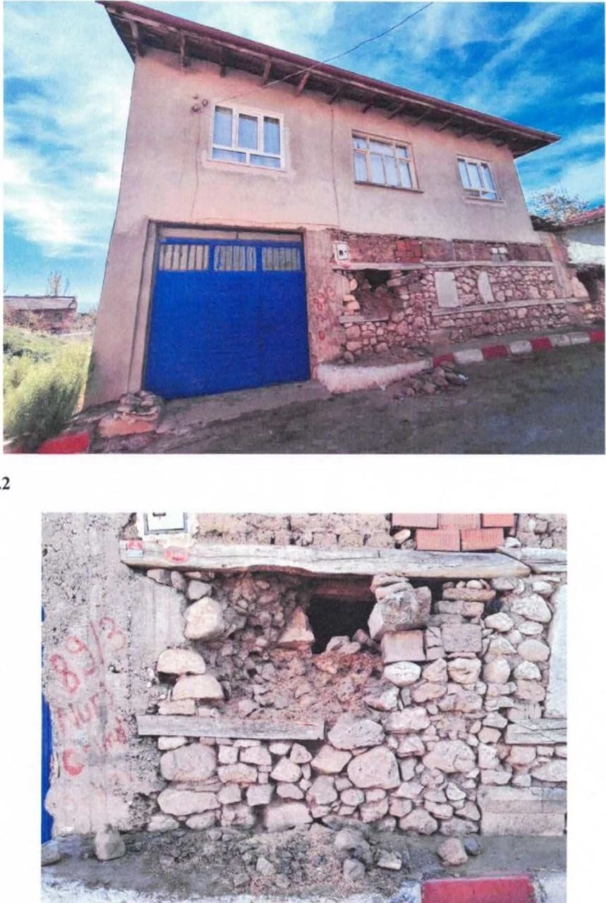 Köydeki bir evin temelindeki tarihi taşı söken muhtar tutuklandı