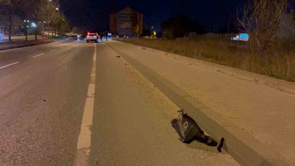 Eskişehir'deki kazada aracın Intercooler'ı yerinden fırladı