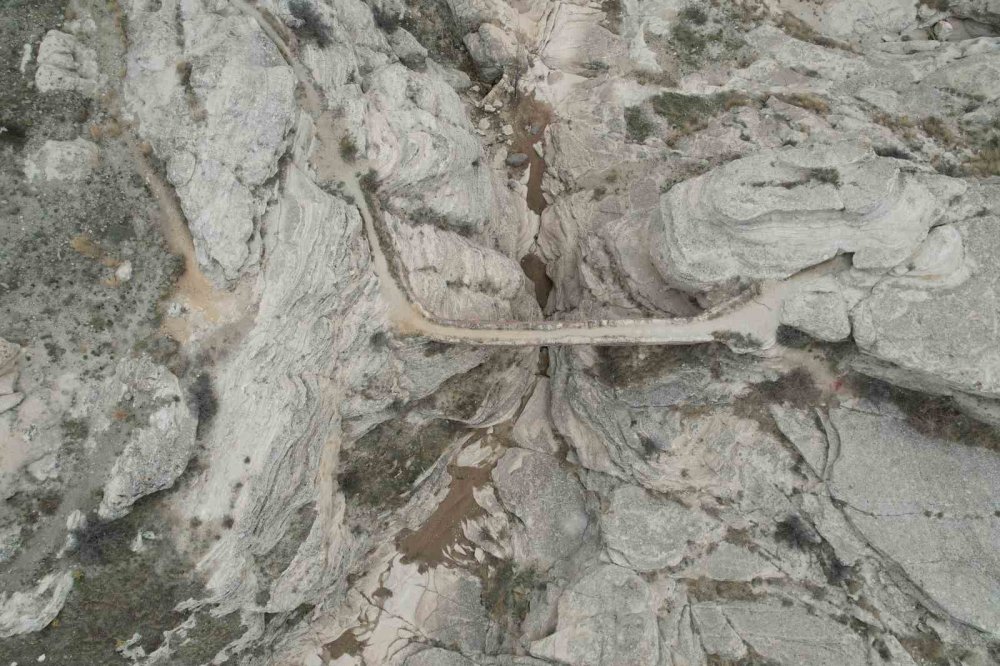 Konya'da şeytanın bile aklına gelmeyen köprü