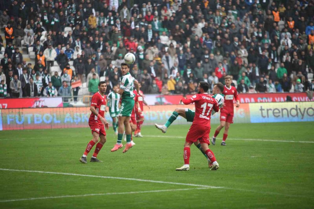 Konyaspor, Antalyaspor Maçıyla Çıkış Arayışında
