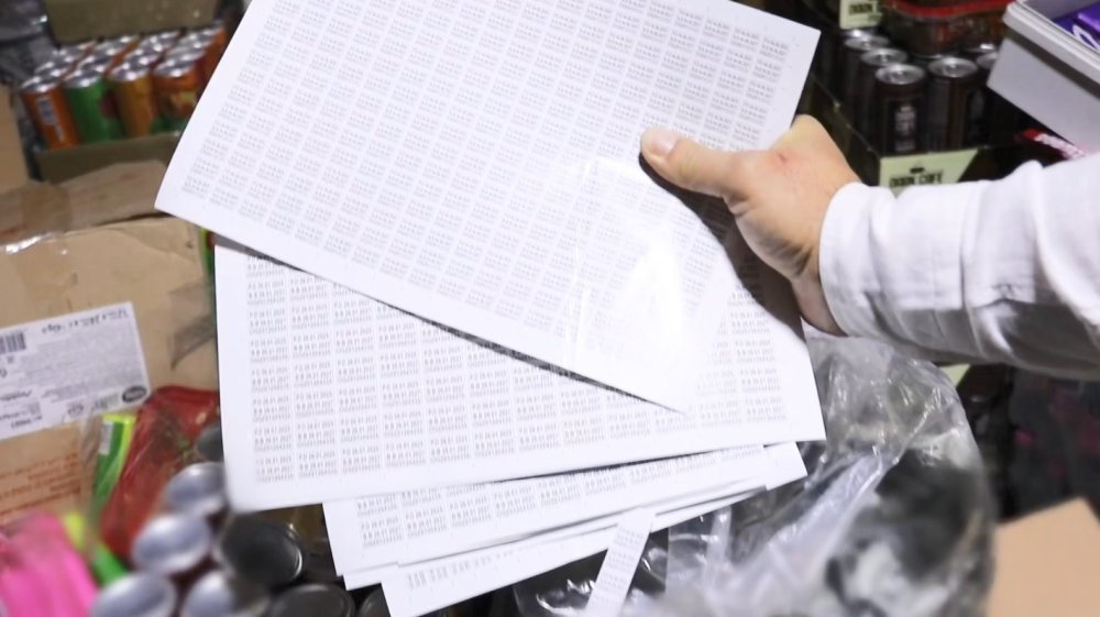 Son tüketim tarihi geçmiş 30 ton gıda ürünü ele geçirildi