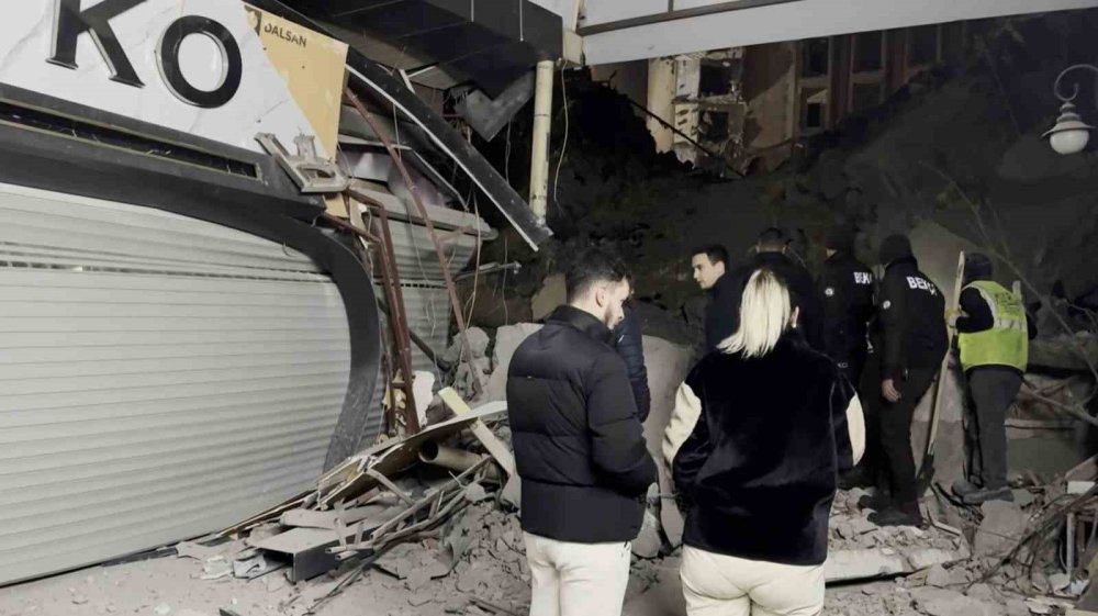 Belediyenin kontrolsüz yıkımı, dükkanları da yıkıyordu: 3 dükkan hasar aldı