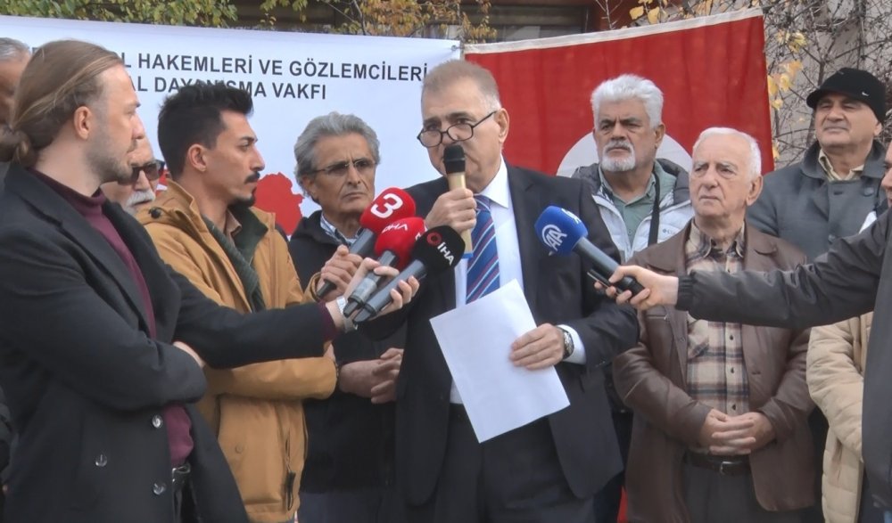 Hakem Vakfı'ndan "Bahis ve Şike" Soruşturmasına Dair TFF Önünde Açıklama
