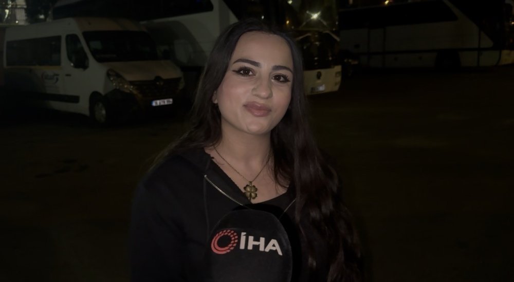 Kadın Sürücüler Erkeklere Uydu