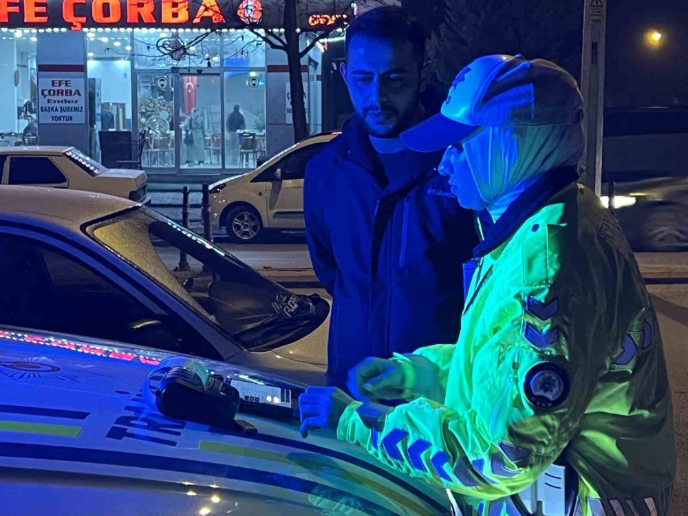 Polis Kontrolünden Kaçmak İçin Yolu Uzatıyordu: Yakalandı