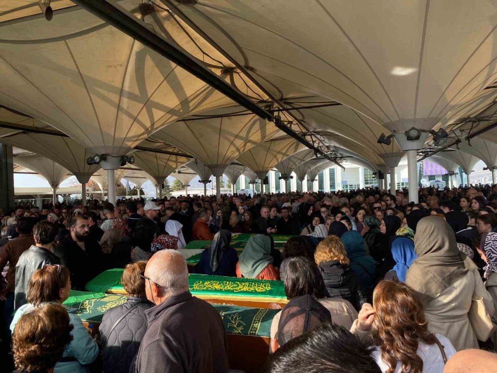 Ankara'da cinayet sonrası kafalar karıştı