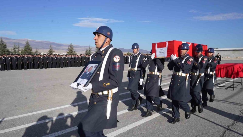 Başçavuş Osman Deniz Niğde'ye böyle veda etti