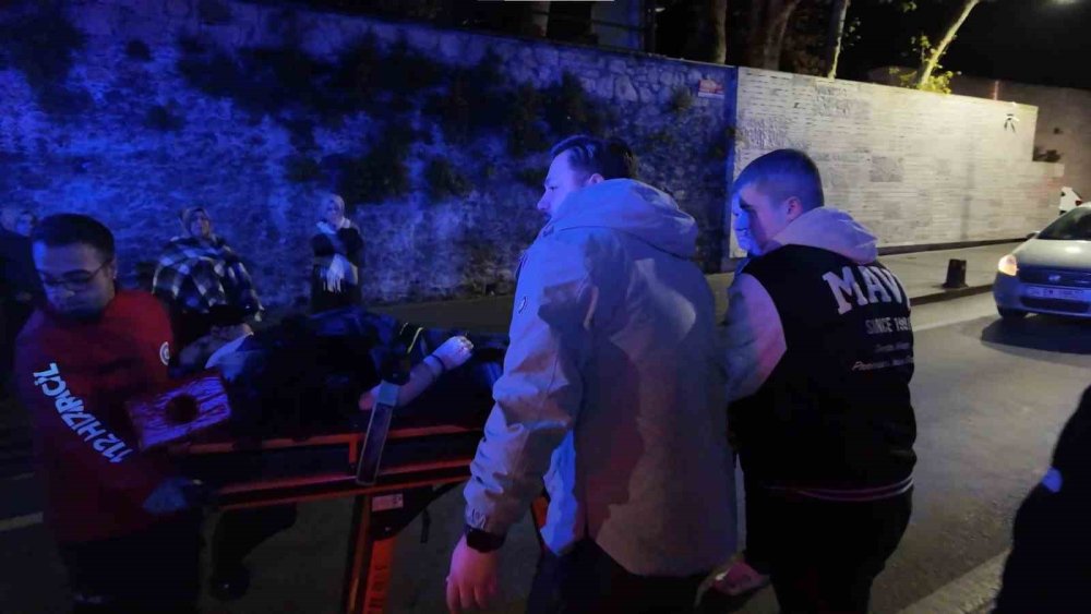 Bir TOFAŞ daha hurda oldu içindekiler hastanelik