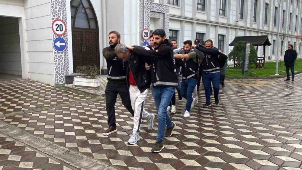 Dilovası Parfüm Fabrikasının Tutuklu Sahibi Cezaevinde Öldü