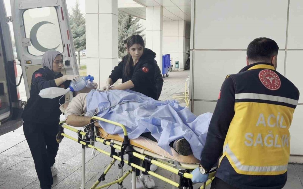 Yakınını kaza yerinde gördü, kalp krizi geçirdi