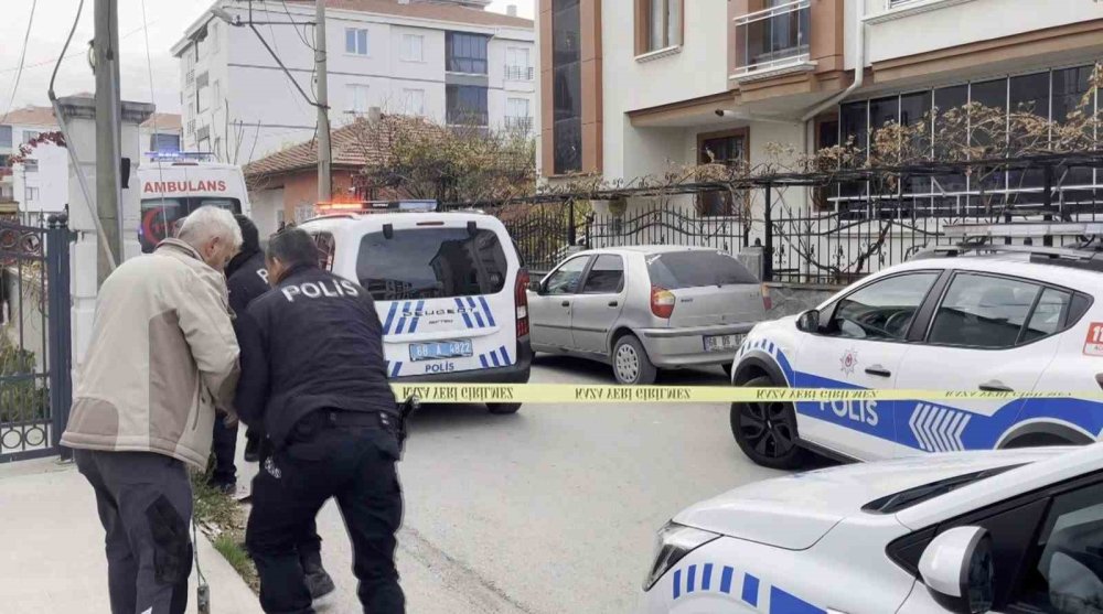 Sokak ortasında aile kavgası! Tartıştığı damadını ağır yaraladı