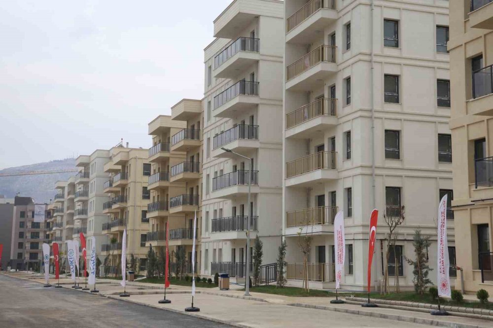 500 Bin Konuta 5,4 Milyon Başvuru: İlk Kuralar Ne Zaman?