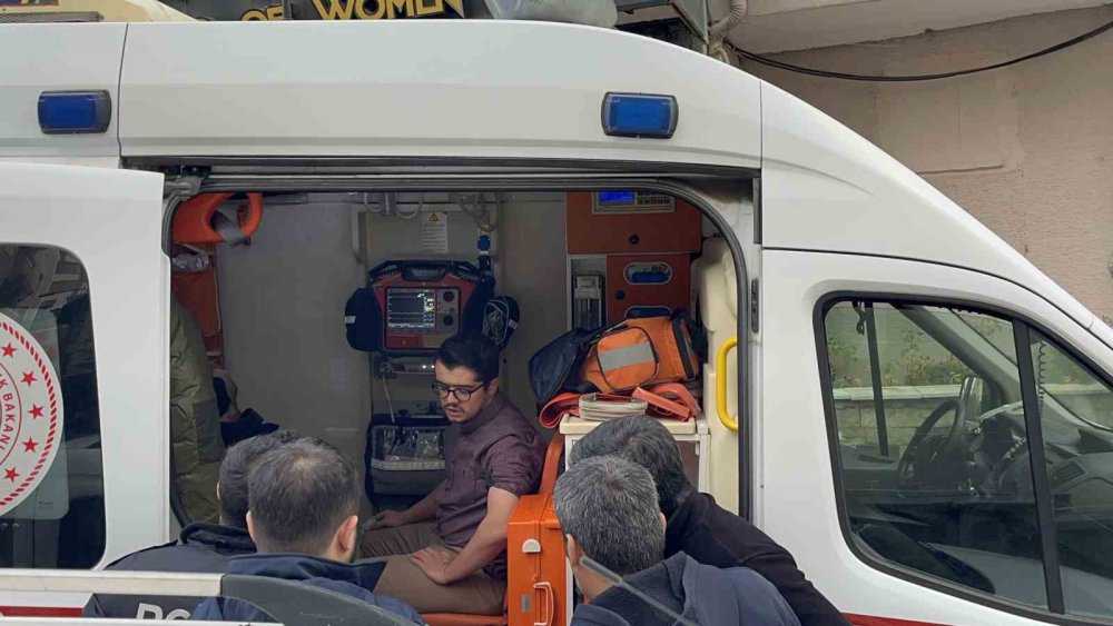 Baş dönmesiyle uyandılar, zehirlendiklerini anladılar