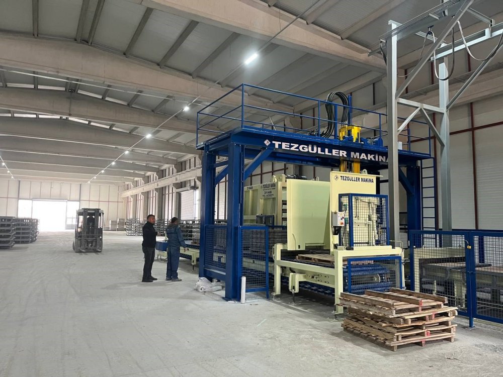 Niğde Belediyesi 120 milyonluk beton ve parke tesisini açtı