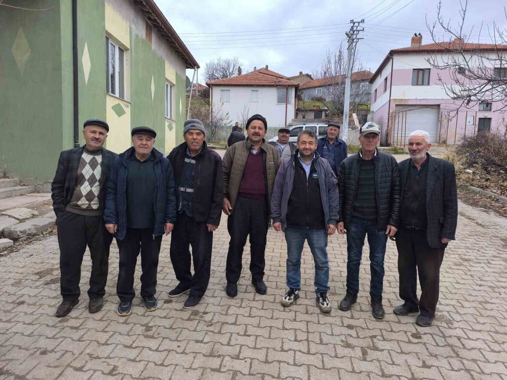 Vatandaşlar isyanda: İcikli'ye girenle bağlantı kesiliyor