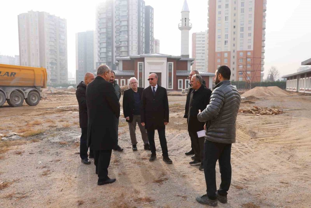 Selçuklu’da Yazır Mahallesi Külliyesi Hızla Yükseliyor