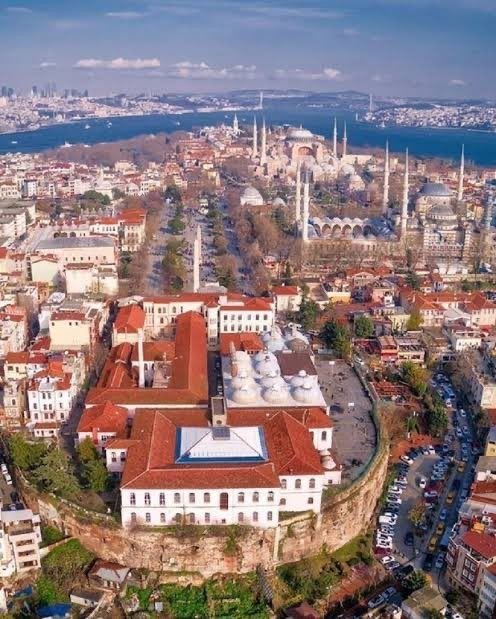 Eski Diyanet İşleri Başkanı Mehmet Görmez rektör oldu