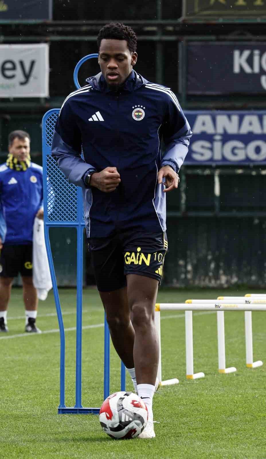 Fenerbahçe fitness yapıp Konyaspor'a oynayacak