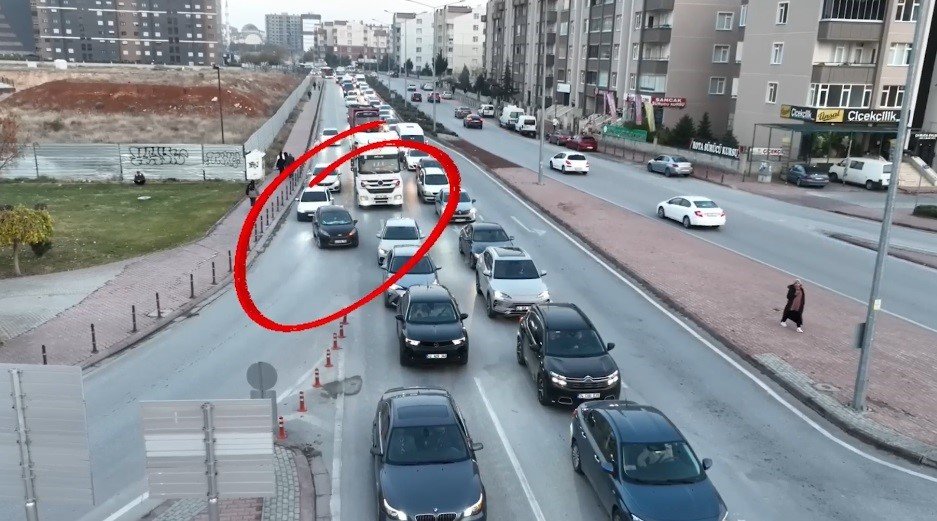 Konya'da yoğun saatlerde kalkan dronlar can yakıyor