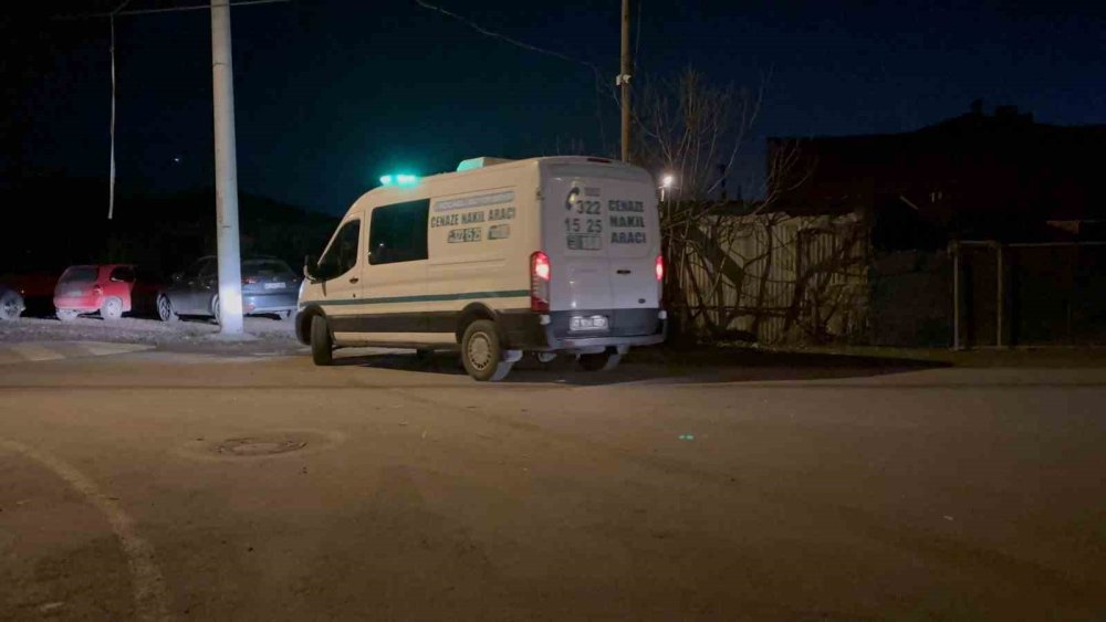 Kayıp olarak aranan eski muhtar varilin içinde ölü bulundu