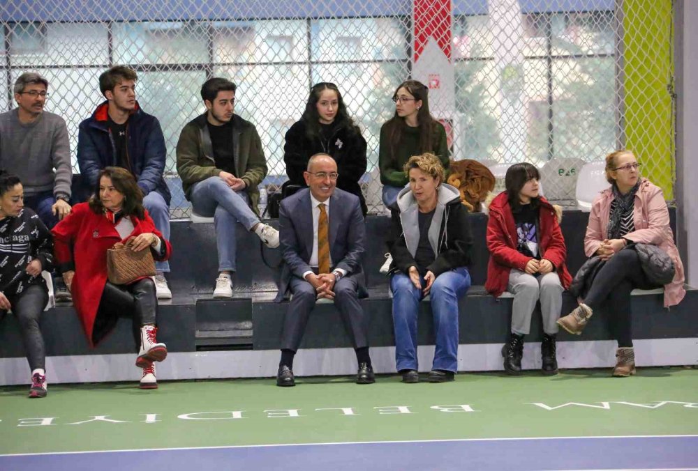 Meram’da Aile Kort Tenis Turnuvası 25-28 Aralık’ta yapılacak