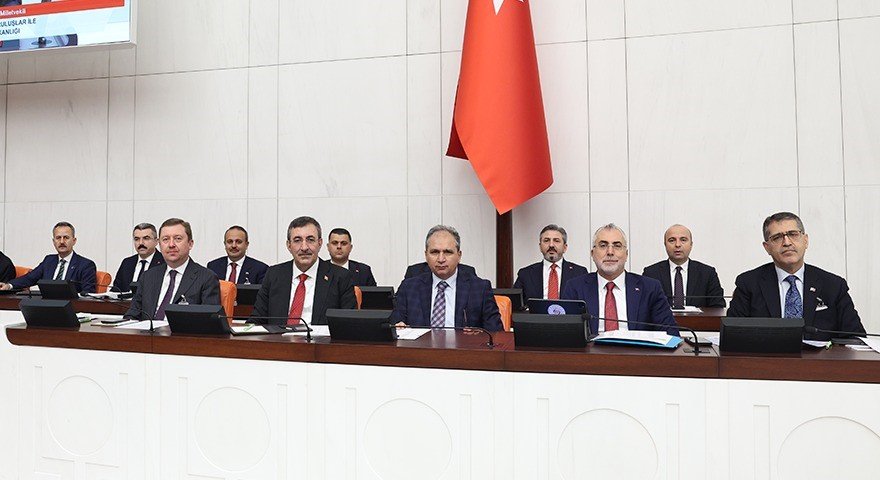 2026 Asgari Ücreti İçin Kritik Mesaj: Enflasyon ve İstihdam Dengesi