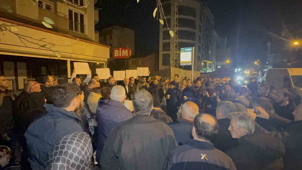 Gebze’de çökme sonrası tahliye edilen binalarda belirsizlik sürüyor