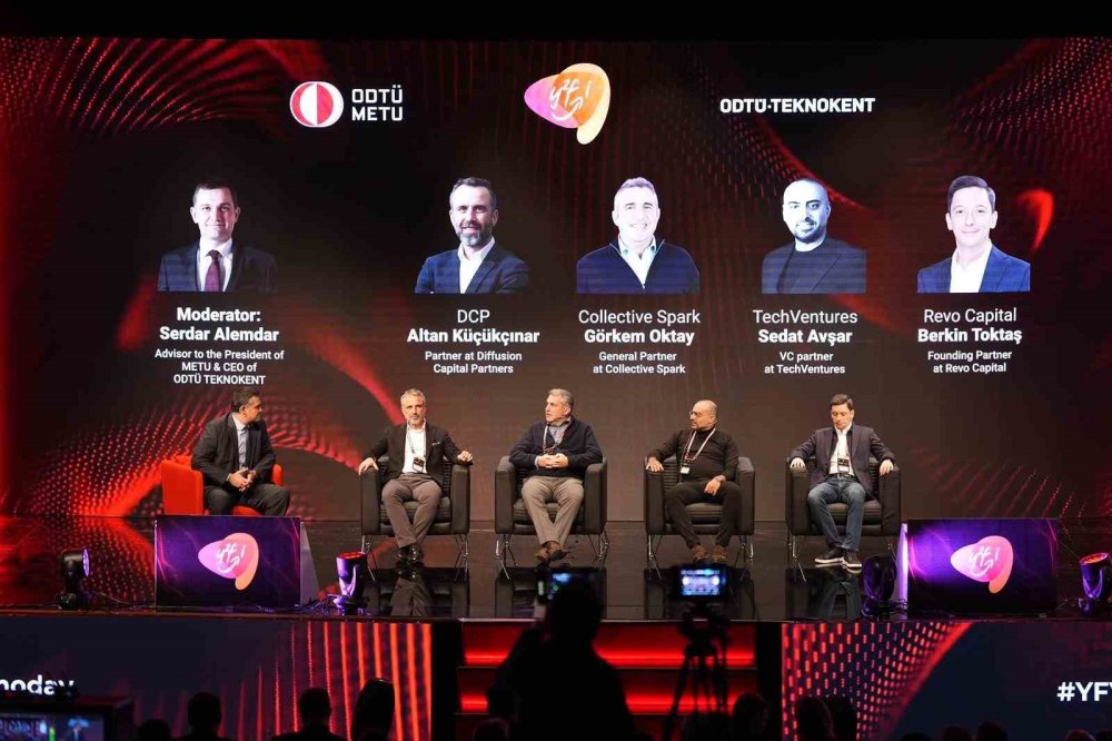 ODTÜ Ankara'da kritik isimleri bir araya getirdi