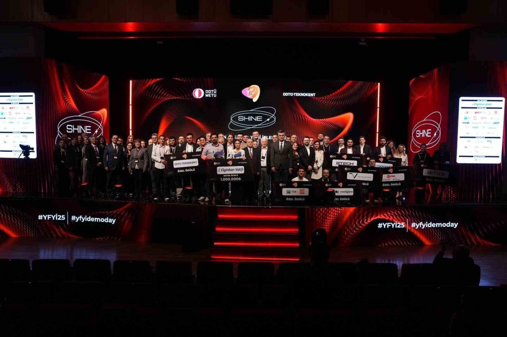 ODTÜ Ankara'da kritik isimleri bir araya getirdi