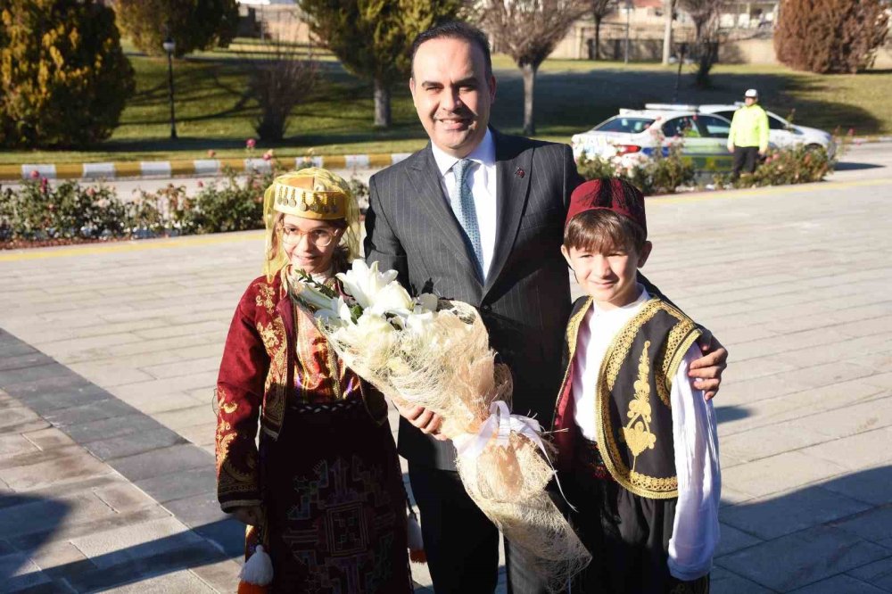Bakan Kacır Karaman'da Konya'yı anlattı
