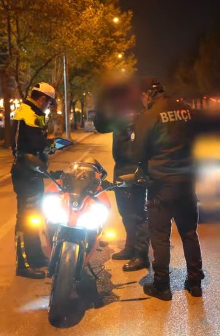 Isparta'da yoğun temizlik sürüyor