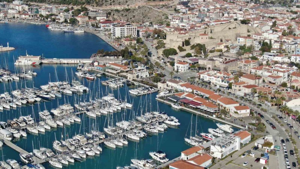 Ege’de Yılbaşı Adresi Çeşme: Rezervasyonlar Hızlandı