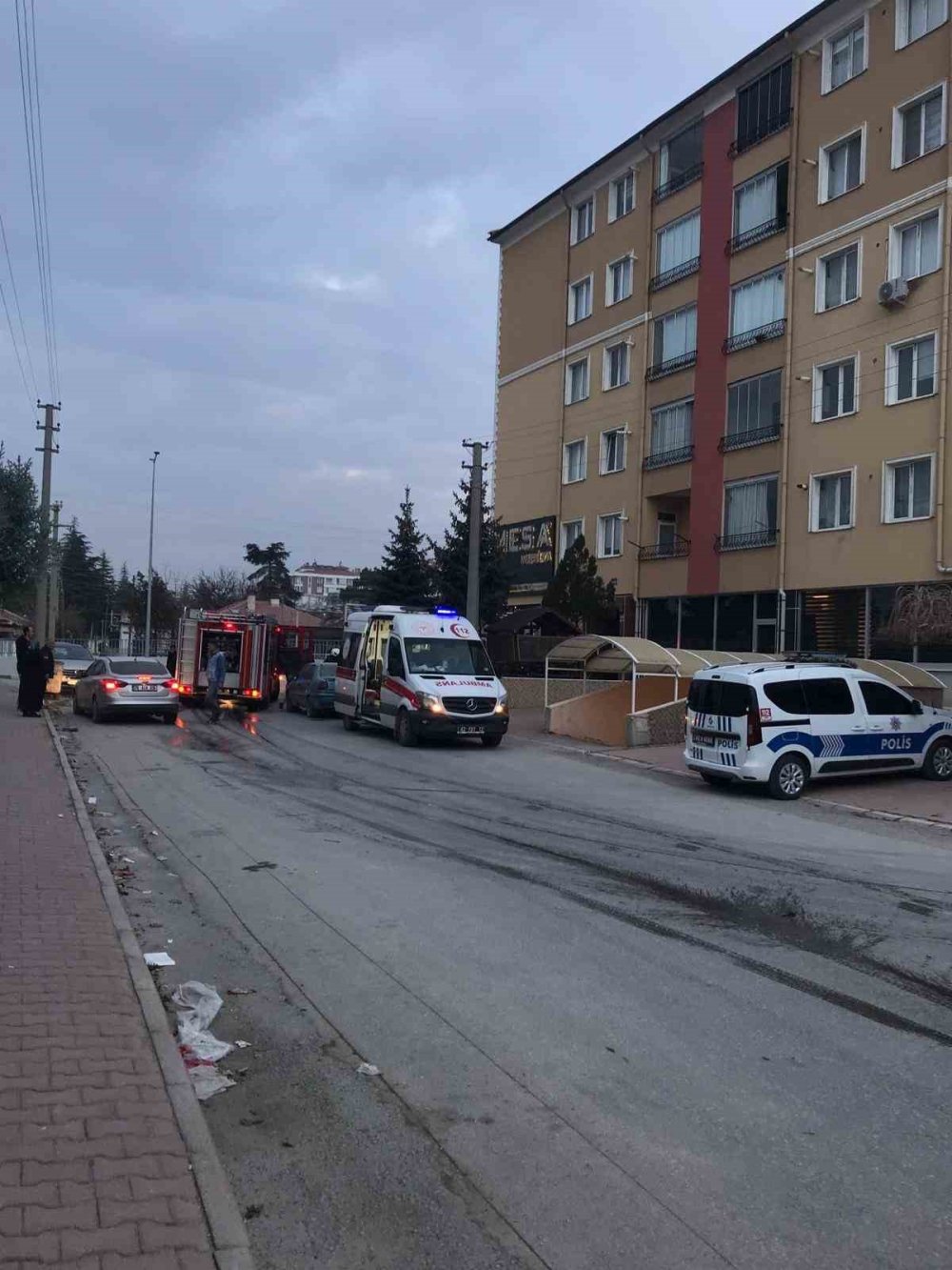 Bir Anlık Dalgınlık Yangına Dönüştü: Ereğli’de Mutfak Alev Aldı