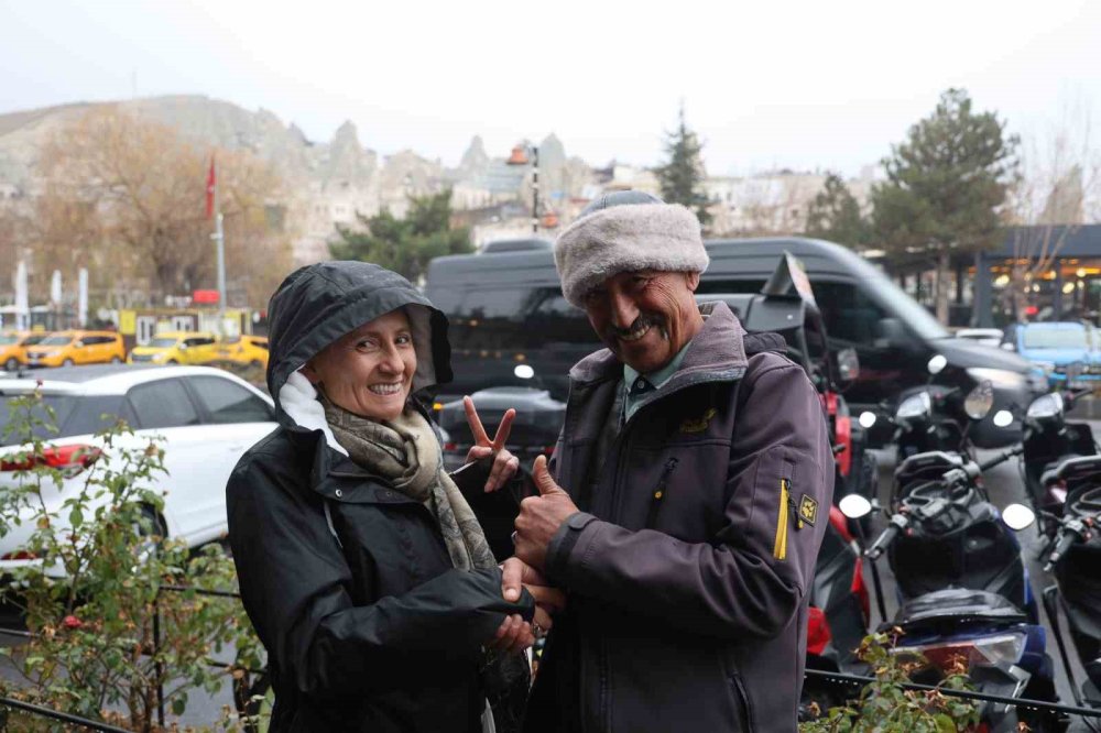 Kapadokya’nın Gönüllü Rehberi: 9 Dili Kendi Kendine Öğrendi