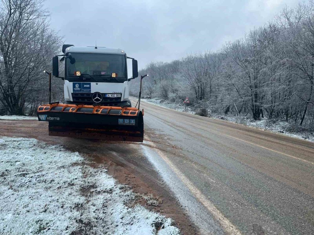 Kocaeli'de okullar tatil gibi... Ekipler halen temizlik yapıyor