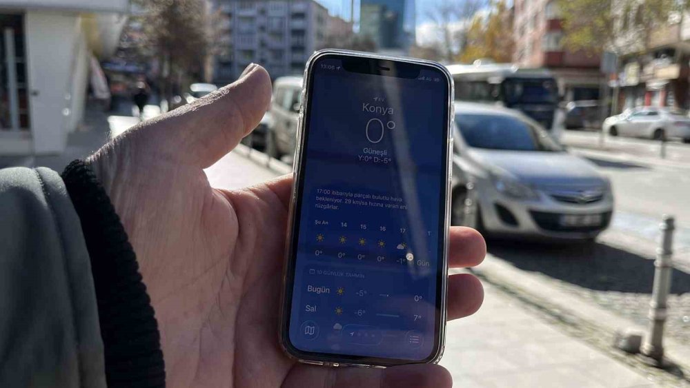 Her yerde kar, Konya'da güneş! Konya kar topluyor