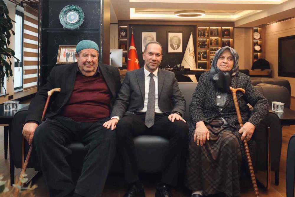 Niğde'de camiye tek seferde 4 milyon 500 bin lira yardım