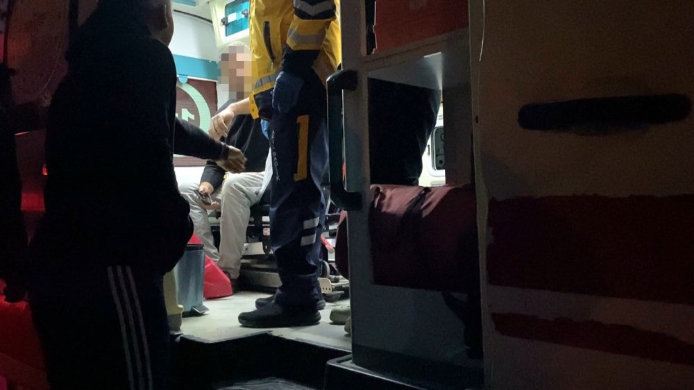 Alkollüydü ve özgüveninden hiç bir şey kaybetmedi