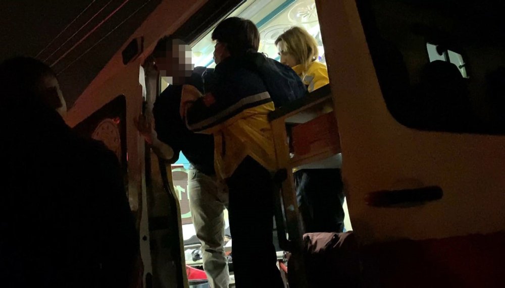 Alkollüydü ve özgüveninden hiç bir şey kaybetmedi