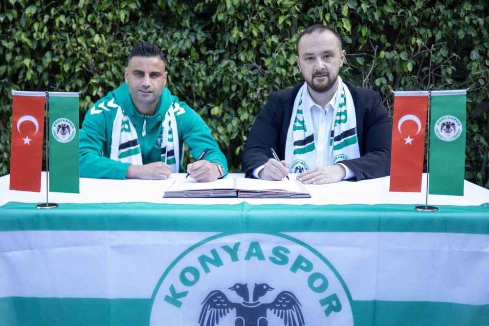 Konyaspor’dan Çifte Transfer: Deniz Türüç ve Svendsen İmzayı Attı