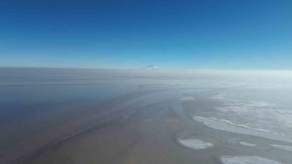 Tuz Gölü'nde umut var! Yağışlar besledi kendine geliyor