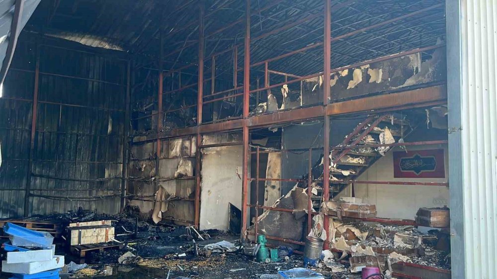 Alanya'da 30 milyonluk zarar! Gün ağarınca ortaya çıktı