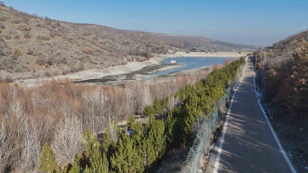 Ankara’da su kesintileri krize döndü! Ya yok ya çamur akıyor