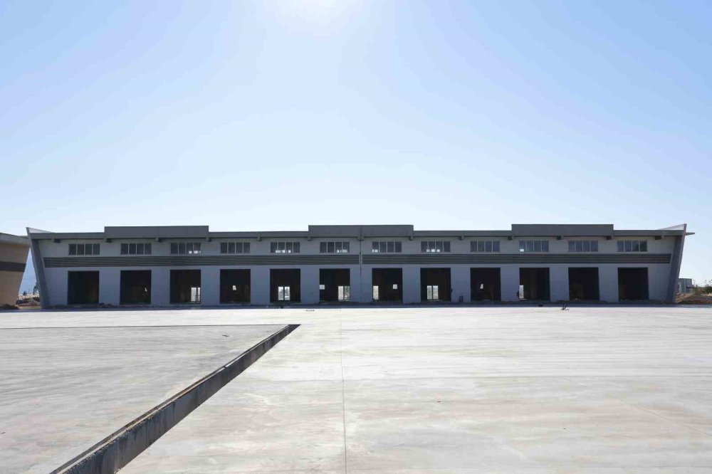 Antalya'ya Yeni Sebze Hali