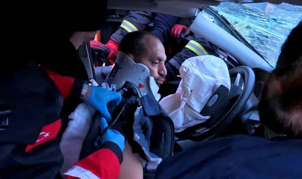 Yarım Saatlik Kurtarma Mücadelesi: Aksaray’da 6 Yaralı