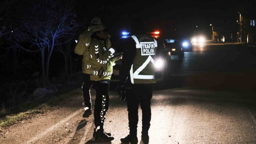 Karaman’da Otomobilin Çarptığı Yaşlı Kadın Yaralandı
