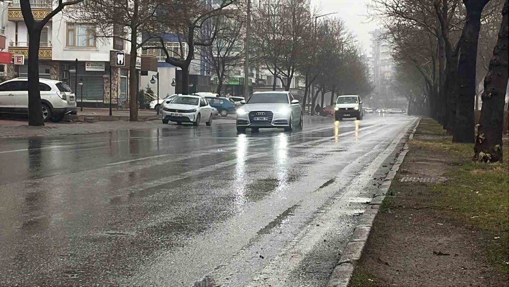 Gizli buzlanma tehlikesi! Konyalı sürücülere hayati uyarılar