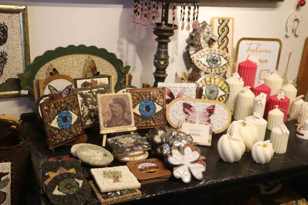 Deprem Sonrası Mozaikle Hayata Tutundu