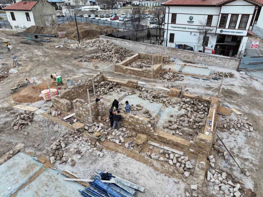 Karatay Arastası Çevresinde Tarihi Dönüşüm Hızlandı